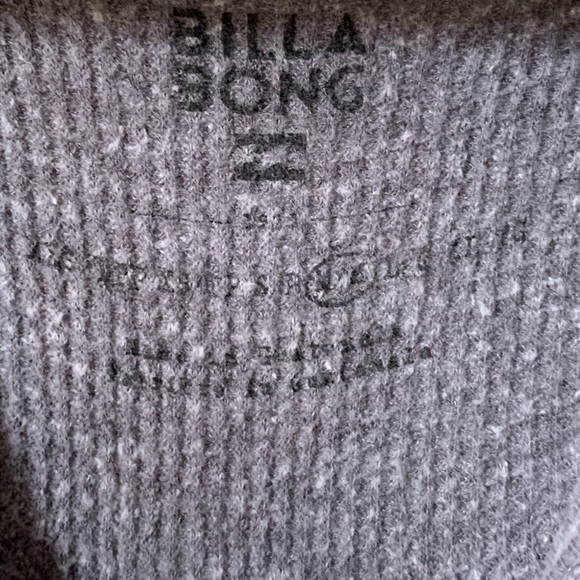 Chandail à manche longues/ long sleeve shirt - Picture 3 of 3